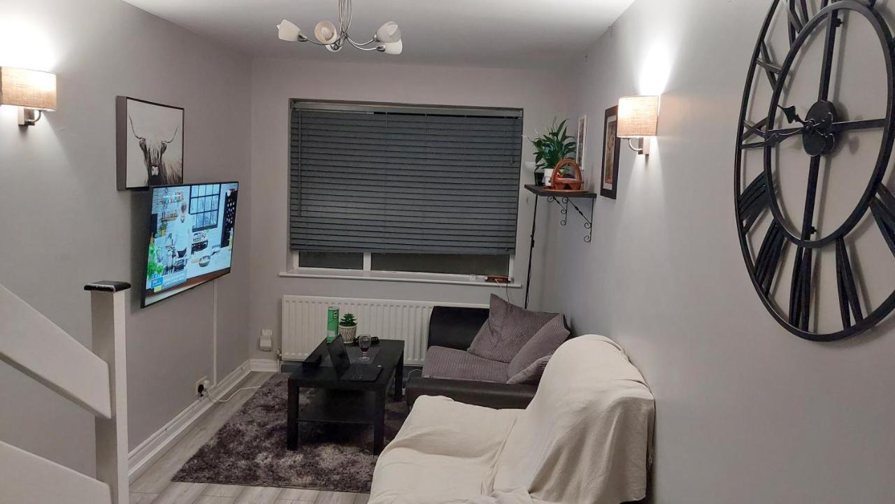 Small Single Room Letterkenny Εξωτερικό φωτογραφία