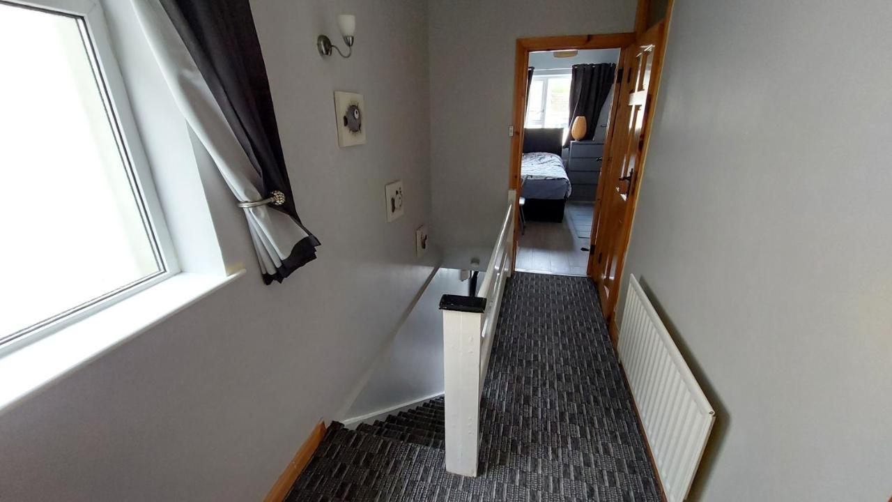 Small Single Room Letterkenny Εξωτερικό φωτογραφία